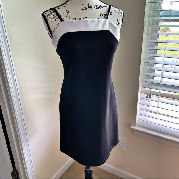 Amy Byer Cream Sheath Mini Dress Spaghetti Strap LBD Size 16 Youth - Picture 2 of 12